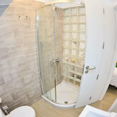 Апартаменты Apartamento Luminoso Junto A La Playa De Las Canteras *